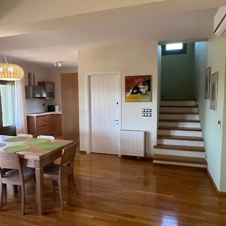 Elpida Holiday home